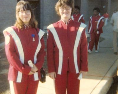 Click to view full size image
==============
Angie Simpson, Kay Strong
Angie Simpson, Kay Strong